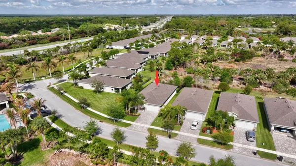 $599,900 | 7246 Southeast Pine Valley Court, Hobe Sound, FL 33455