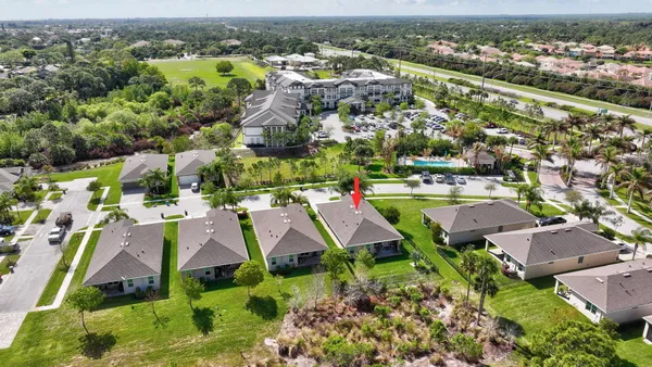$599,900 | 7246 Southeast Pine Valley Court, Hobe Sound, FL 33455