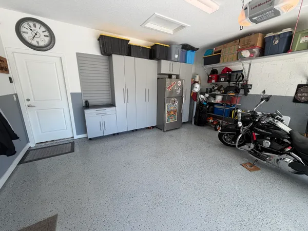$599,900 | 7246 Southeast Pine Valley Court, Hobe Sound, FL 33455
