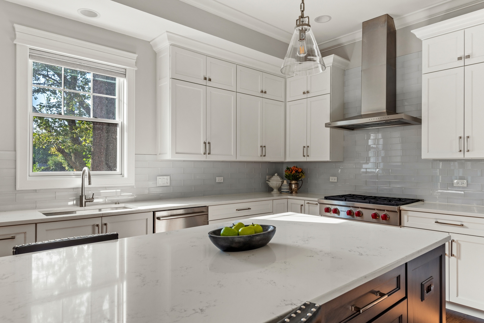 707 Harvard Street Wilmette, IL 60091 - Photo 16 of 43