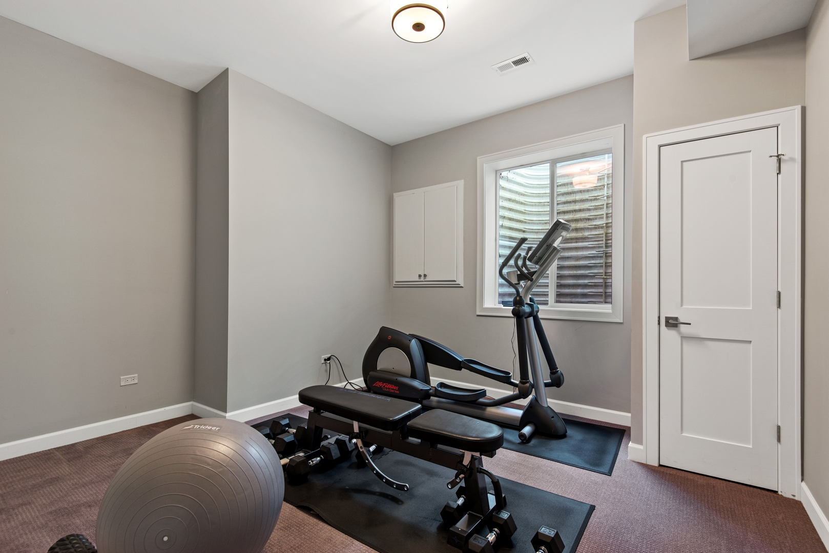 707 Harvard Street Wilmette, IL 60091 - Photo 34 of 43
