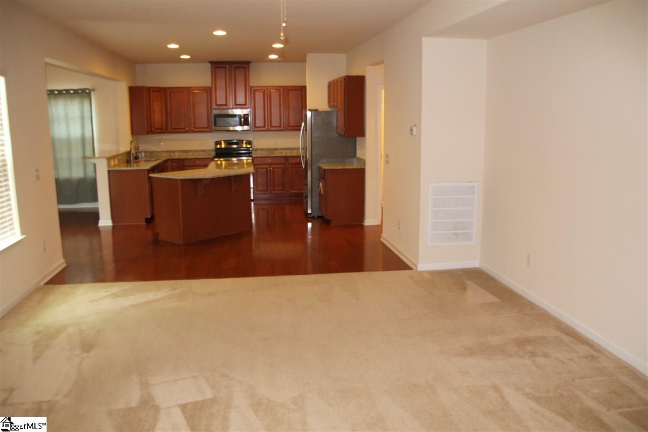 27 Granite Lane Greenville, SC 29607 - Photo 13 of 32 Gallery Image 13