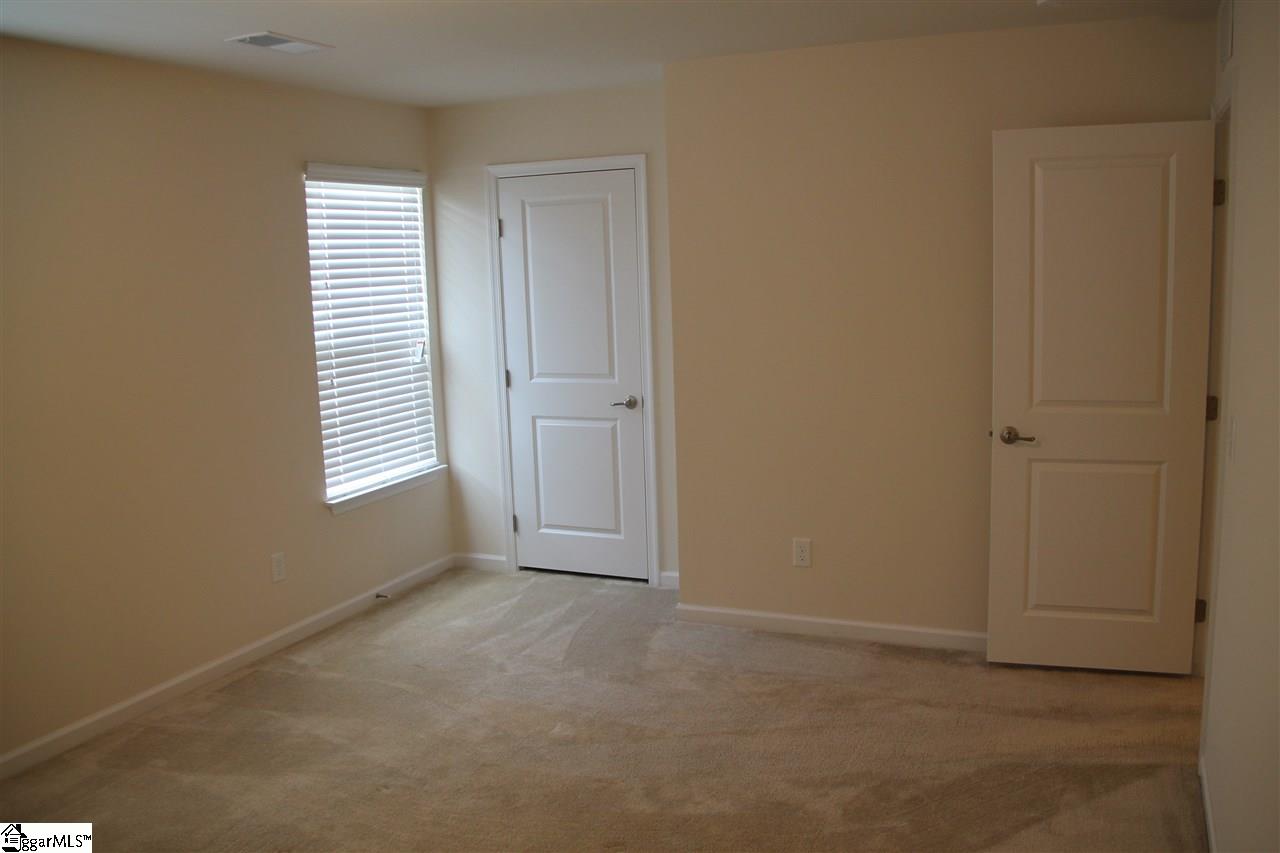 27 Granite Lane Greenville, SC 29607 - Photo 19 of 32 Gallery Image 19