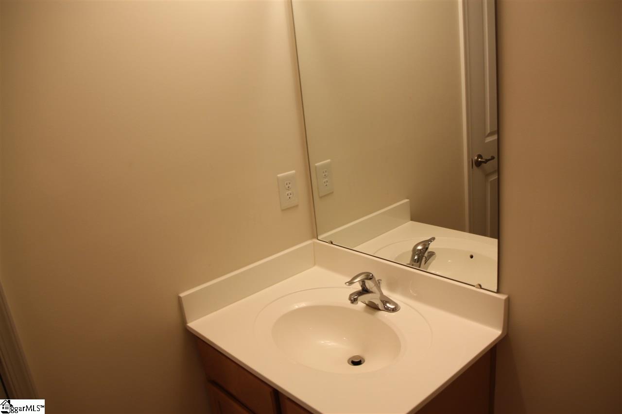 27 Granite Lane Greenville, SC 29607 - Photo 23 of 32 Gallery Image 23