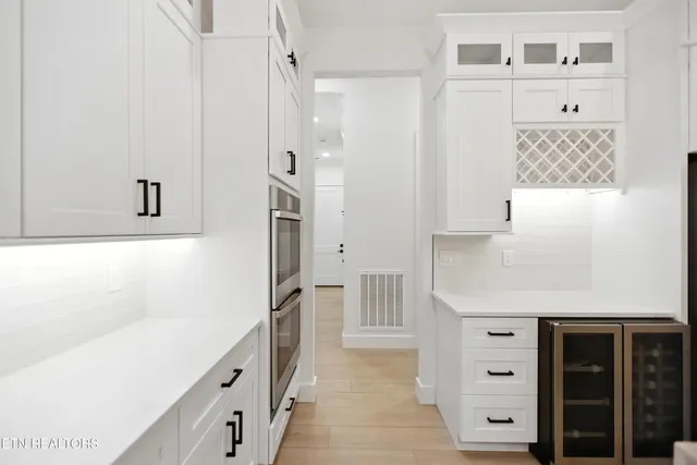 $819,900 | 238 Gadusi Way, Loudon, TN 37774