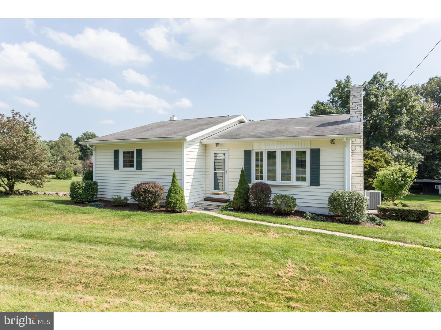 2405 Hopewell Road Elverson, PA 19520 - Photo 1 of 21 Gallery Image 1