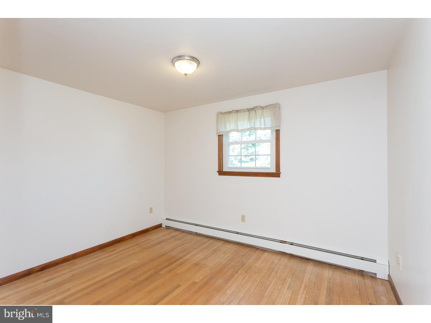 2405 Hopewell Road Elverson, PA 19520 - Photo 12 of 21 Gallery Image 12