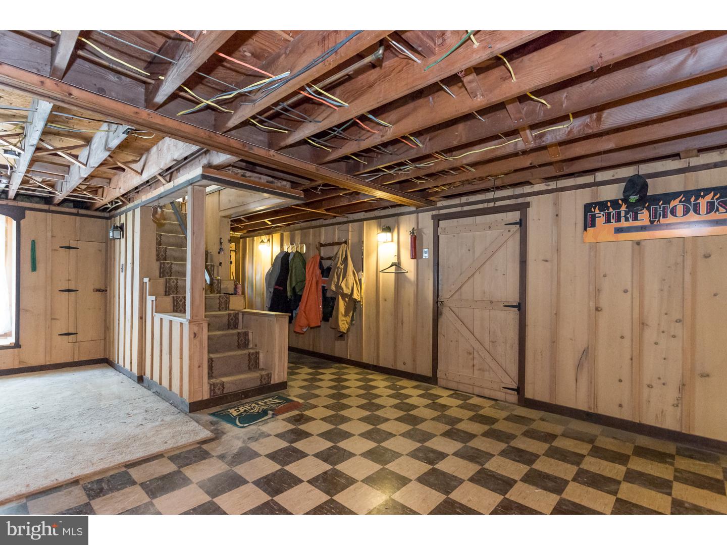 2405 Hopewell Road Elverson, PA 19520 - Photo 14 of 21 Gallery Image 14