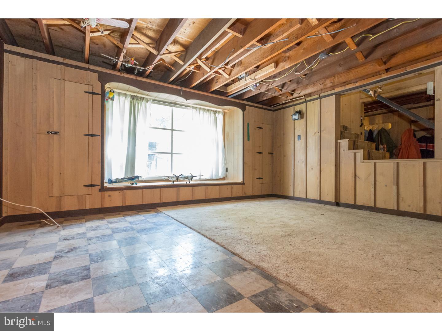 2405 Hopewell Road Elverson, PA 19520 - Photo 15 of 21 Gallery Image 15