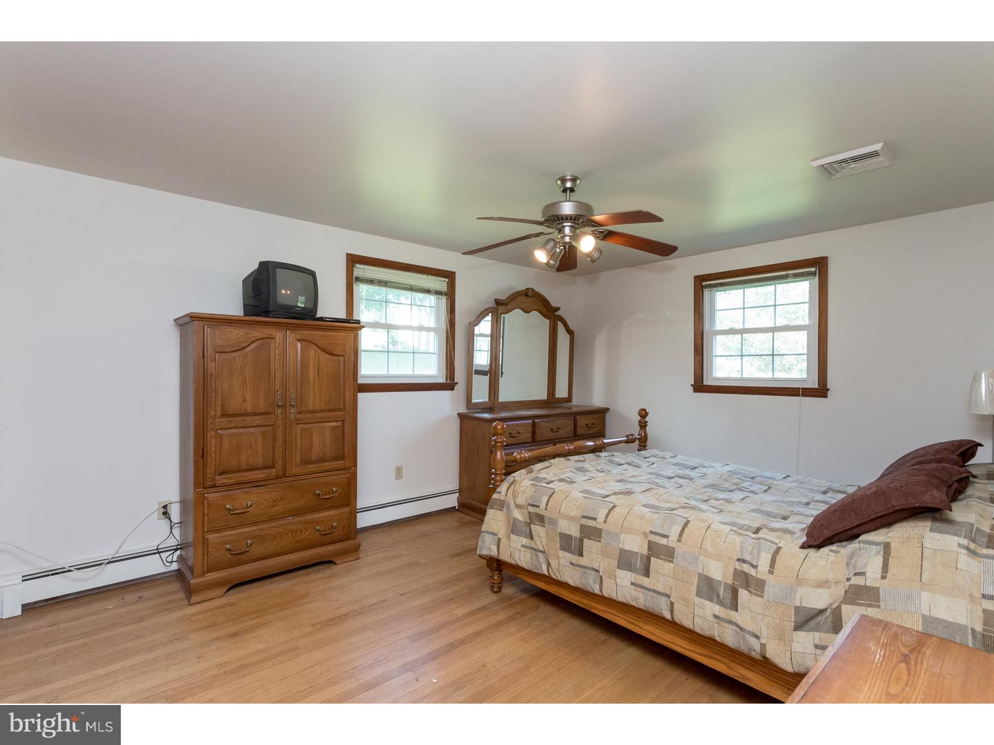 2405 Hopewell Road Elverson, PA 19520 - Photo 10 of 21 Gallery Image 10