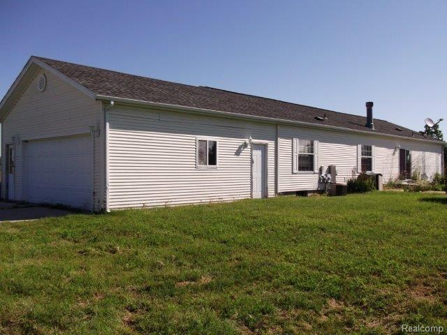 7795 Yale Road Avoca, MI 48006 - Photo 2 of 3 DSCF3403.jpg