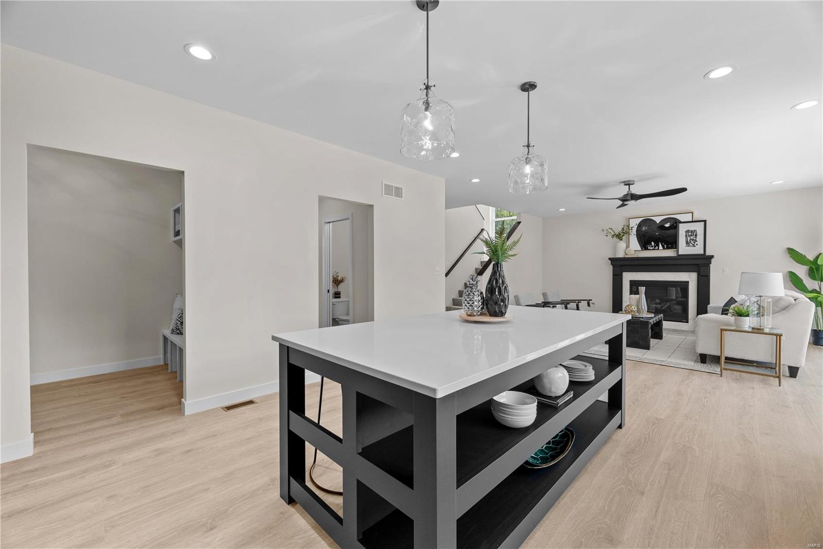 401 Mayfair Drive Ballwin, MO 63011 - Photo 17 of 31