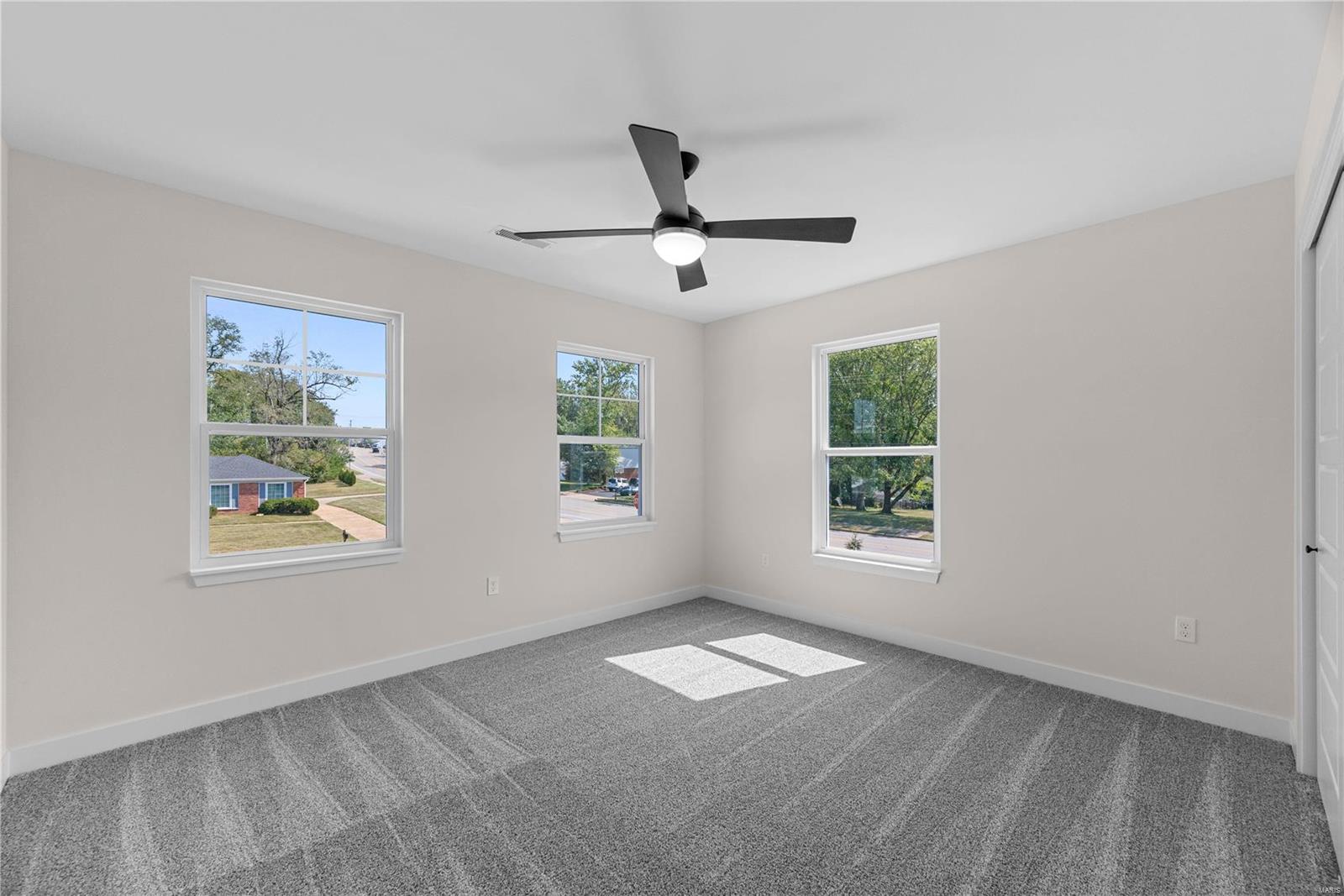 401 Mayfair Drive Ballwin, MO 63011 - Photo 23 of 31