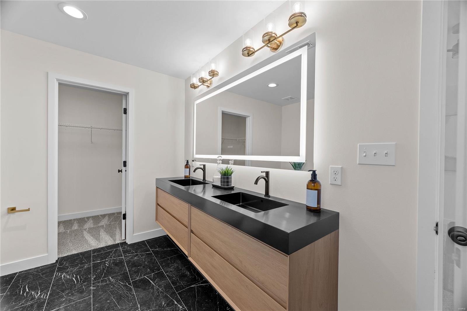 401 Mayfair Drive Ballwin, MO 63011 - Photo 30 of 31