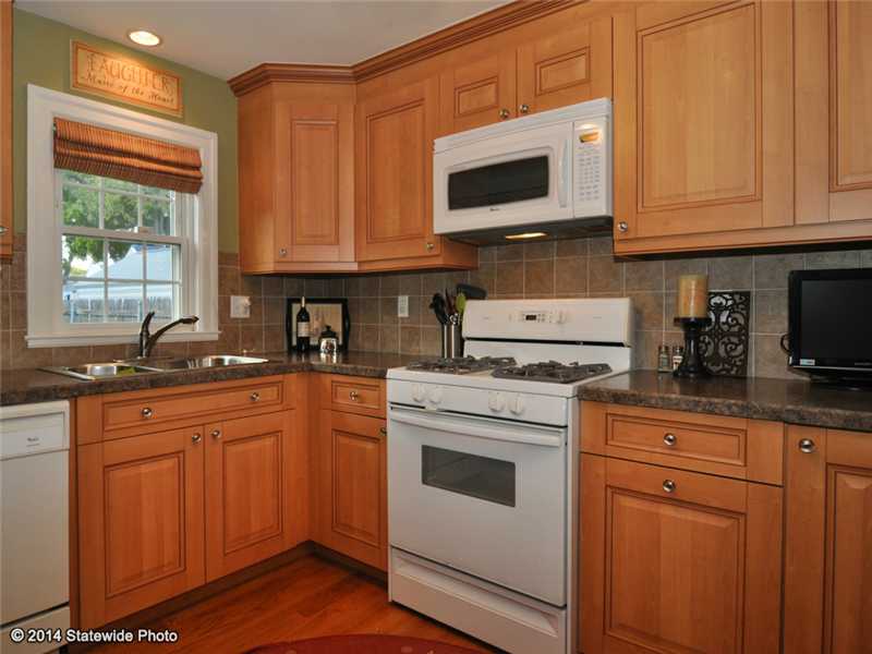 237 Woodhaven Road Pawtucket, RI 02861 - Photo 8 of 25 Other.