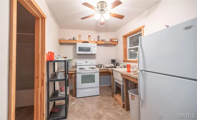 $1 | Mm-tract 3 Lebanon Mo 65536, Lebanon, MO 65536