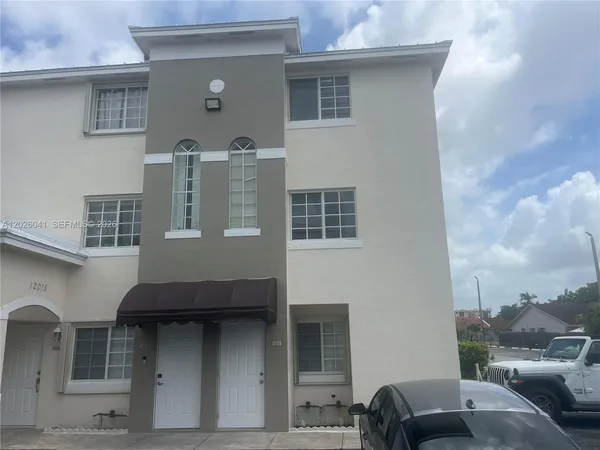 $350,000 | 12015 Southwest 14th Street, Miami, FL 33184