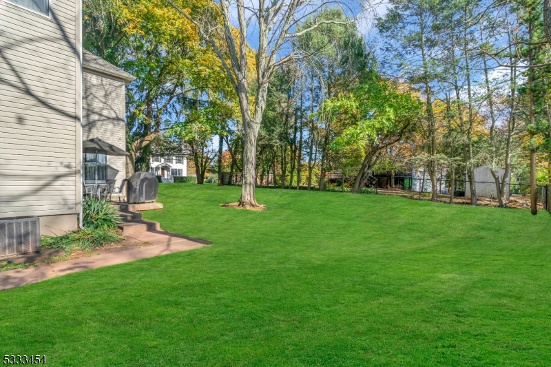 320 Ridge Boulevard Princeton, NJ 08540 - Photo 32 of 37 Gallery Image 32