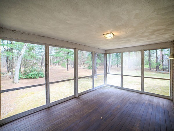 15 Suzanne Road Lexington, MA 02420 - Photo 25 of 29 Gallery Image 25