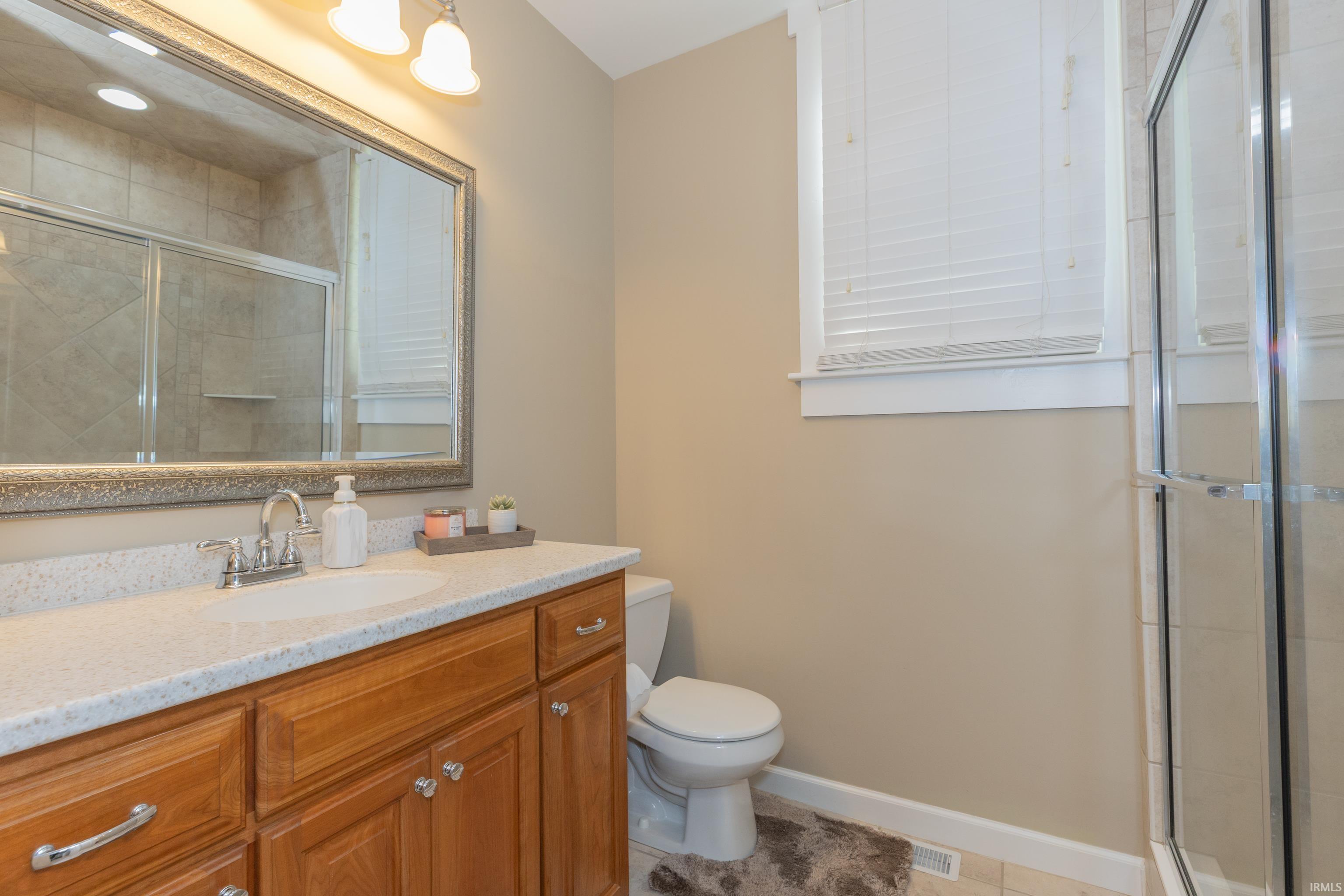 116 Sycamore Street Newburgh, IN 47630 - Photo 14 of 34