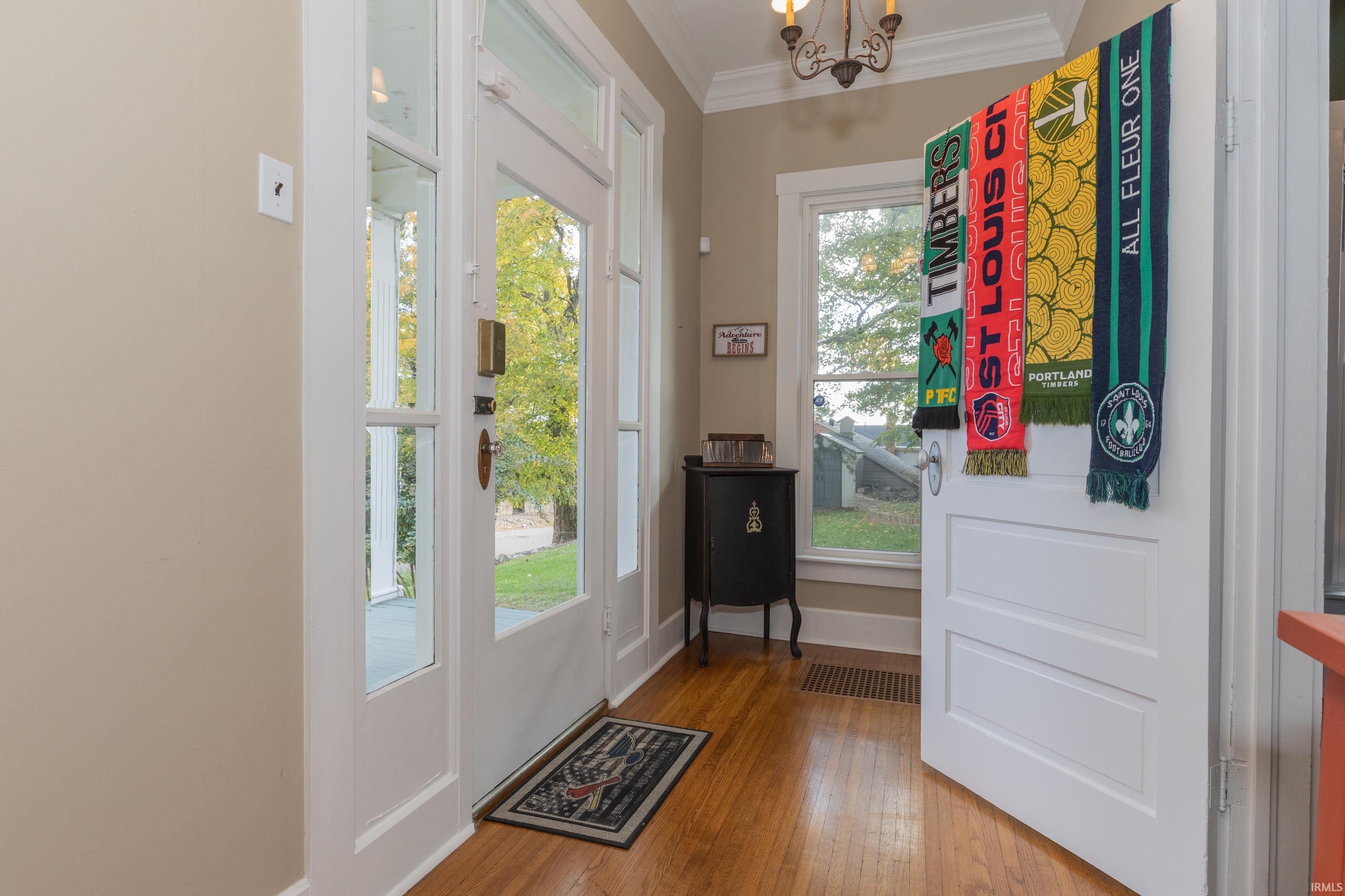 116 Sycamore Street Newburgh, IN 47630 - Photo 4 of 34