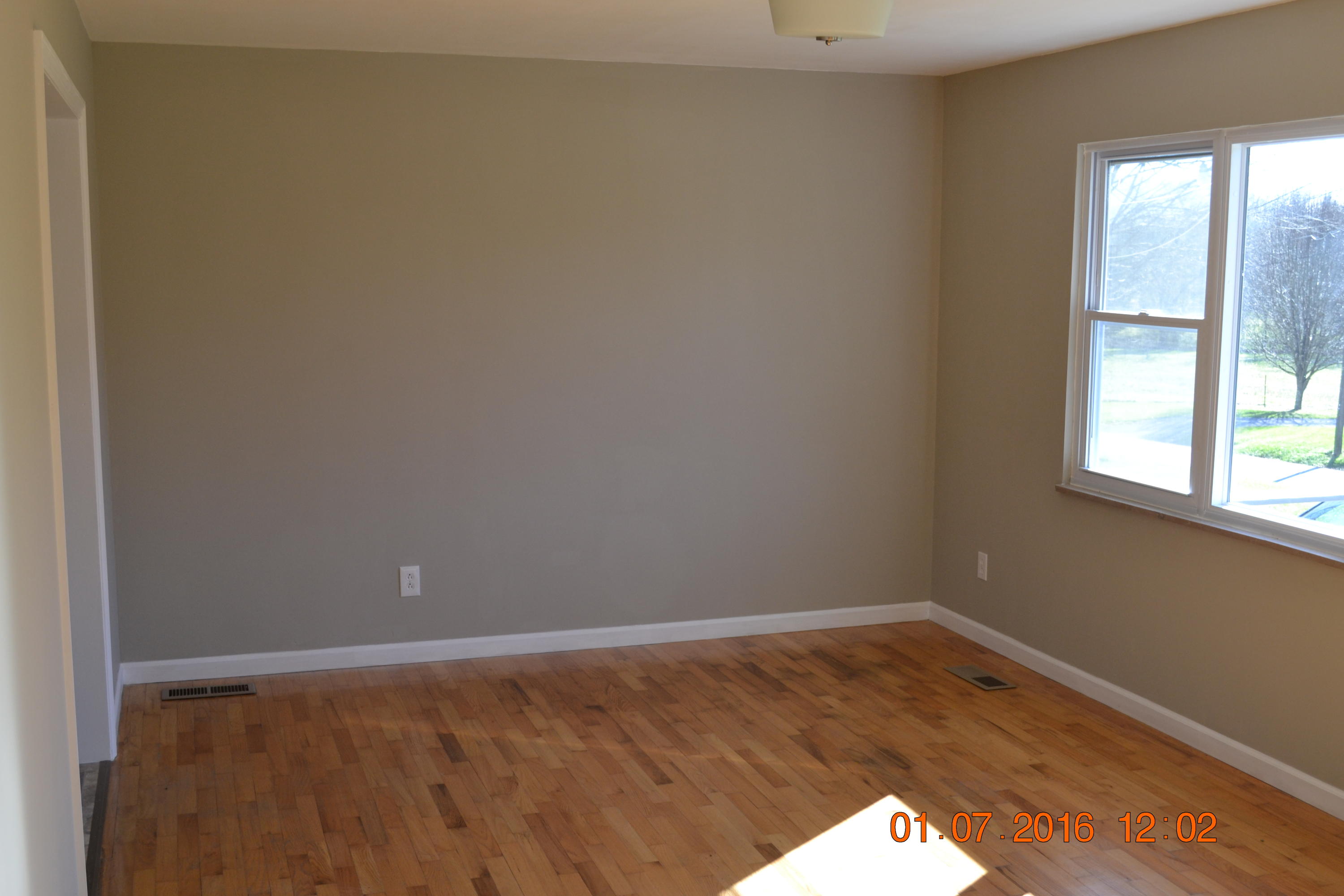 8118 Jim Wolfe Road Corryton, TN 37721 - Photo 6 of 14 DSC_0027