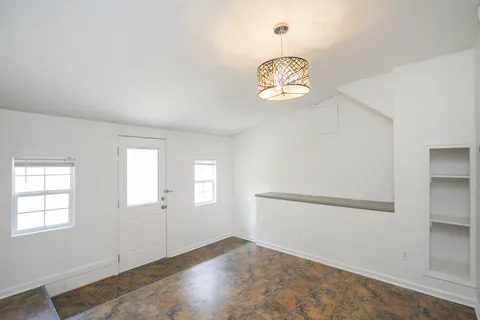 $2,395 | 1720 Hanover Road, Unit B, Nashville, TN 37216