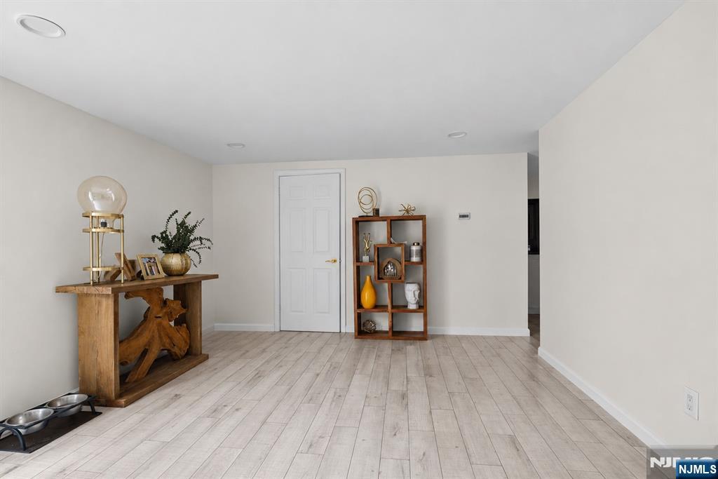 15 Robby Road Little Ferry, NJ 07643 - Photo 26 of 45