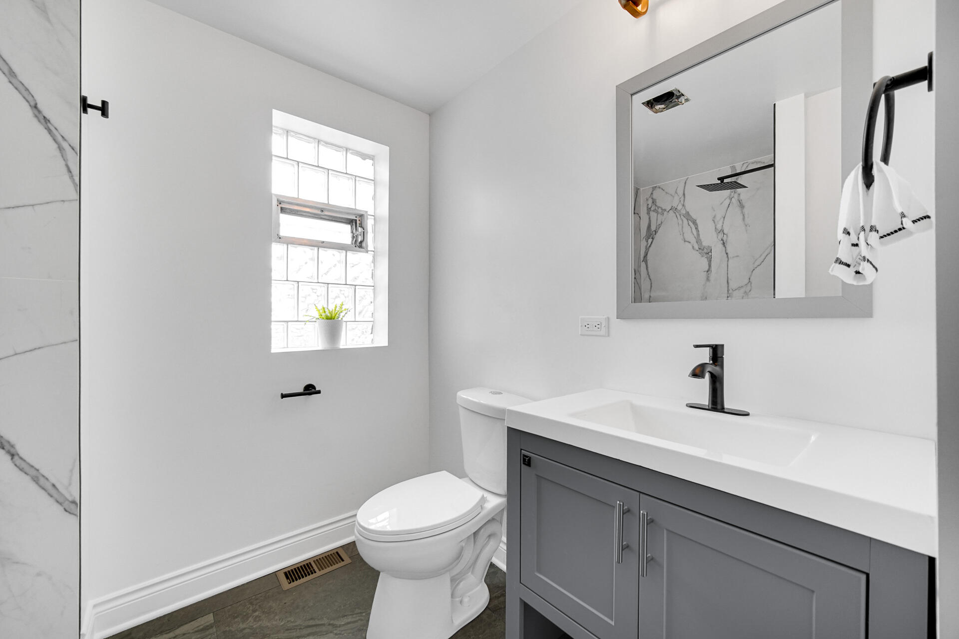 2585 Harrison Street Gary, IN 46407 - Photo 11 of 29 1920x1280