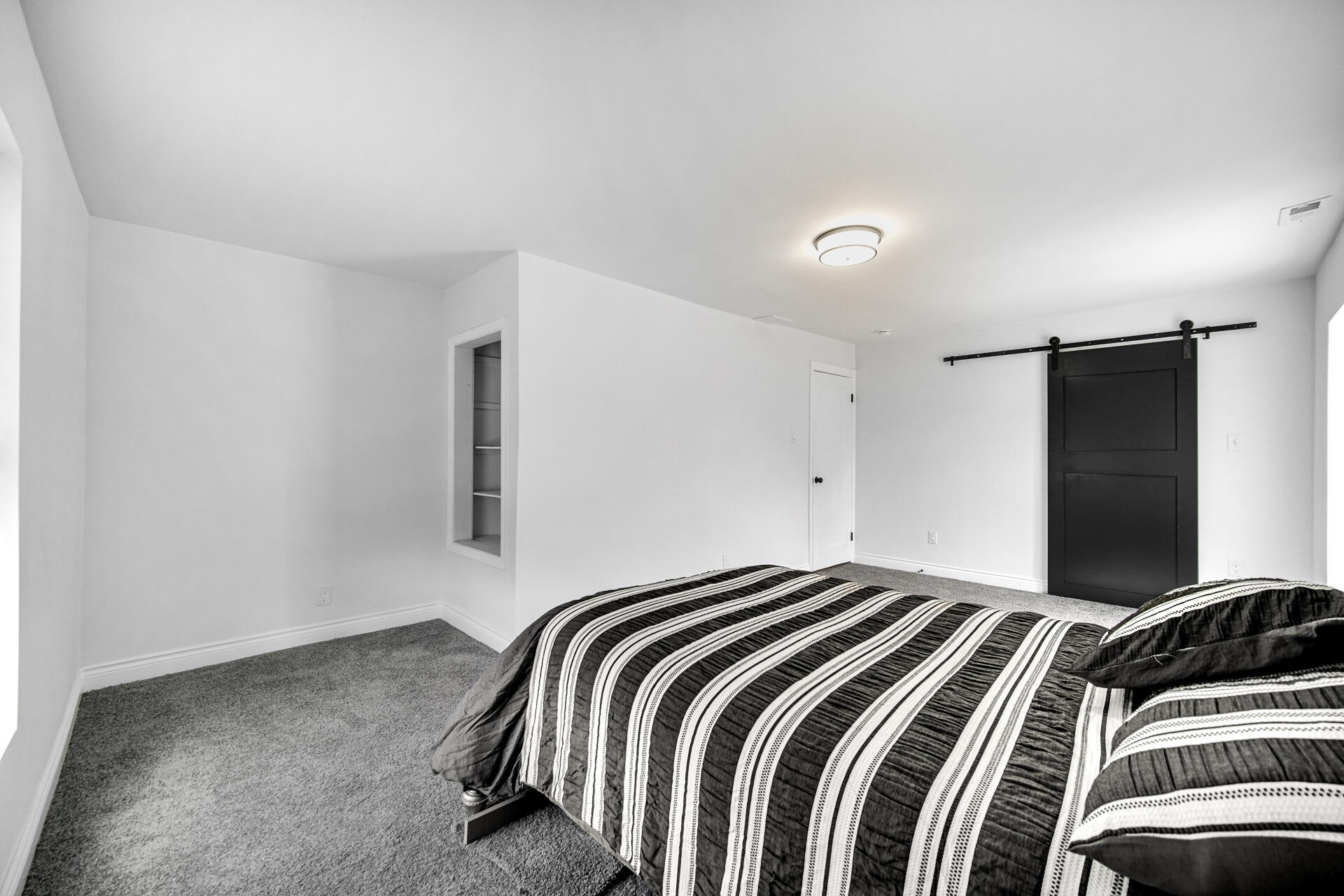 2585 Harrison Street Gary, IN 46407 - Photo 15 of 29 1920x1280