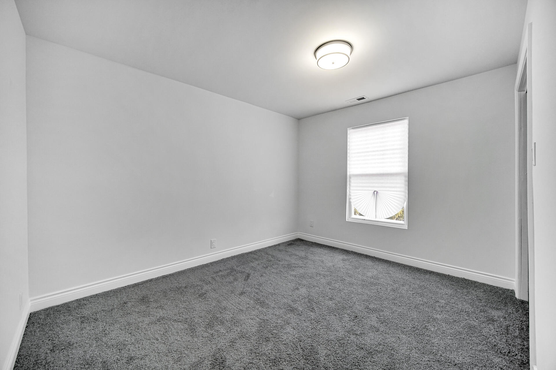 2585 Harrison Street Gary, IN 46407 - Photo 21 of 29 1920x1280