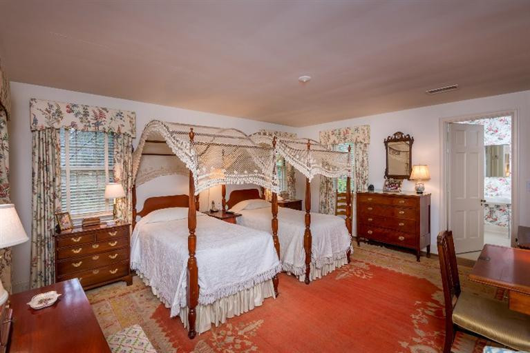 211 Barrow Road Lexington, KY 40502 - Photo 9 of 21 Photo 9