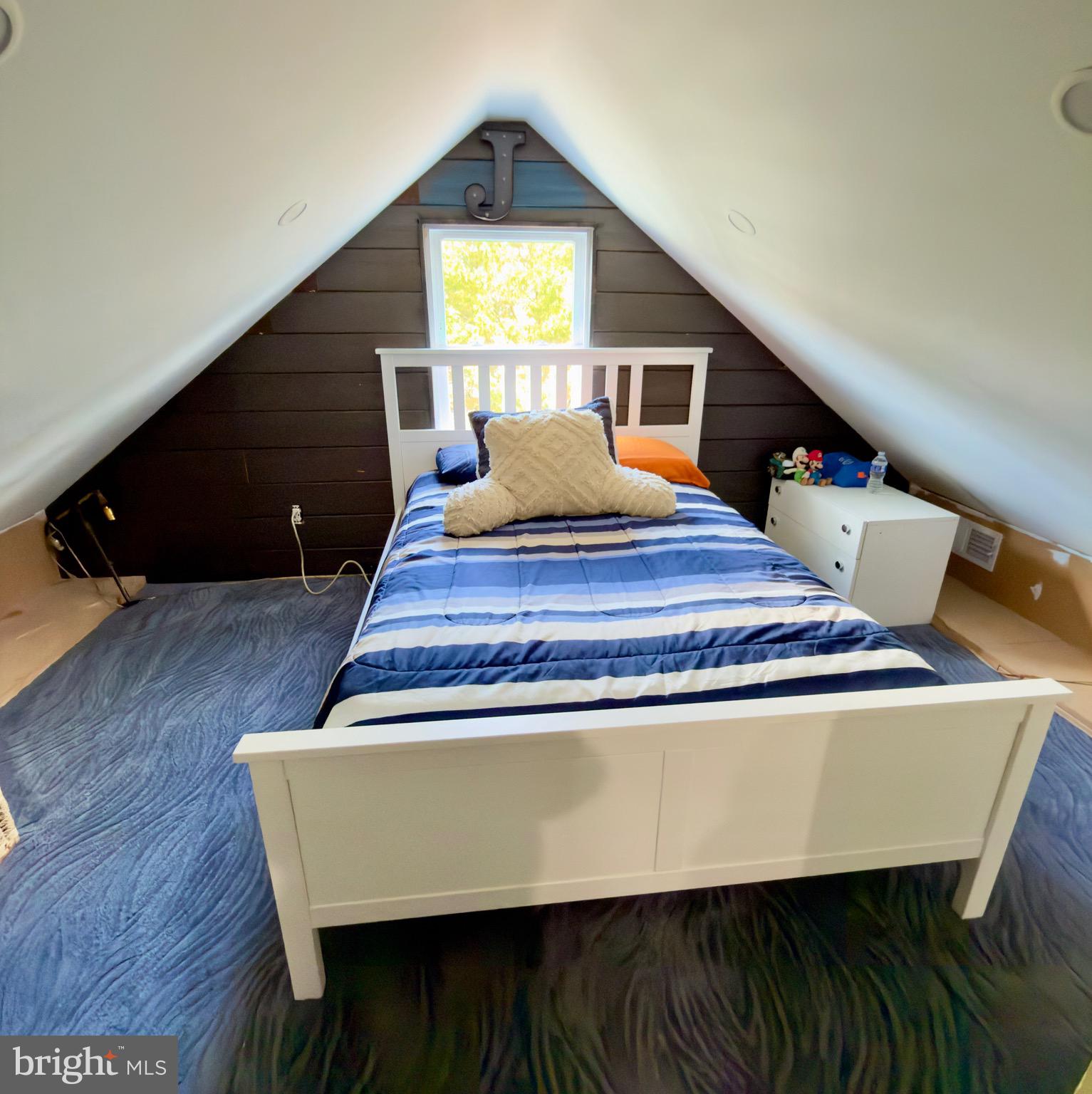 16720 Longdraft Road Gaithersburg, MD 20878 - Photo 20 of 40 Bedroom