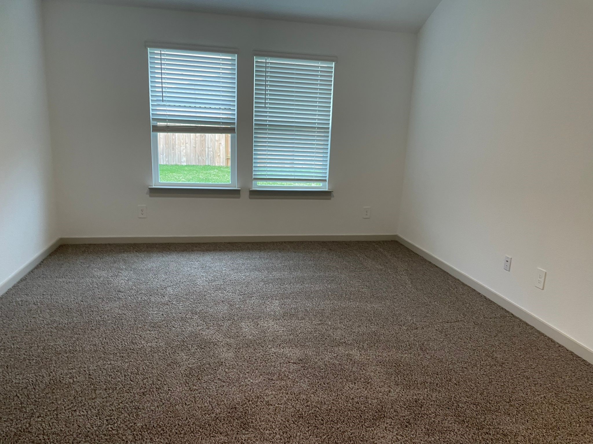 7719 Golden Rubia Lane Rosharon, TX 77583 - Photo 4 of 15