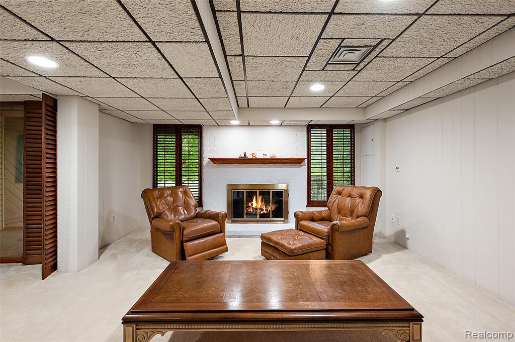 968 Golfview Court Rochester Hills, MI 48307 - Photo 29 of 42