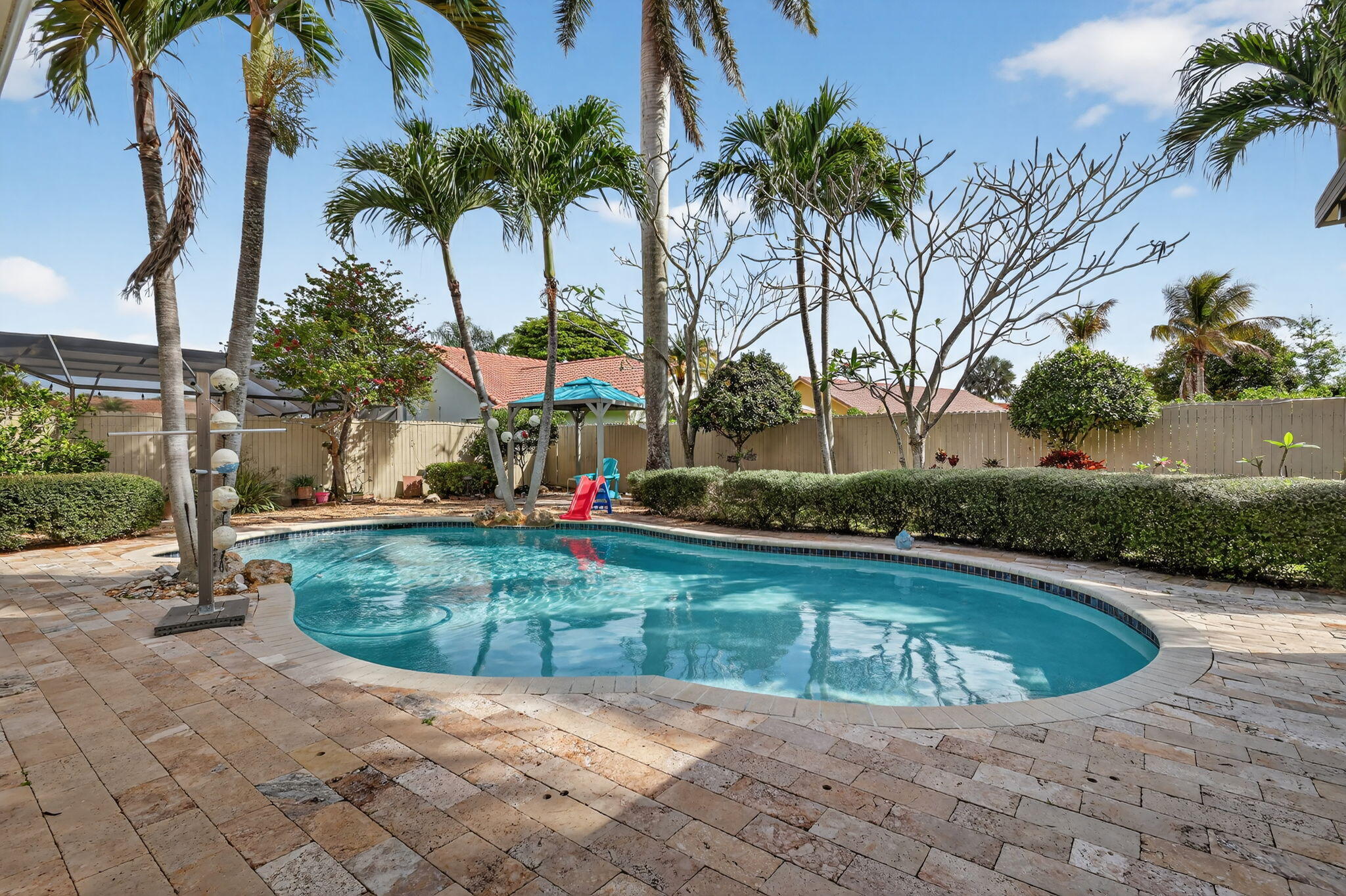5875 Sun Pointe Circle Boynton Beach, FL 33437 - Photo 30 of 49 37-web-or-mls-F14A1176