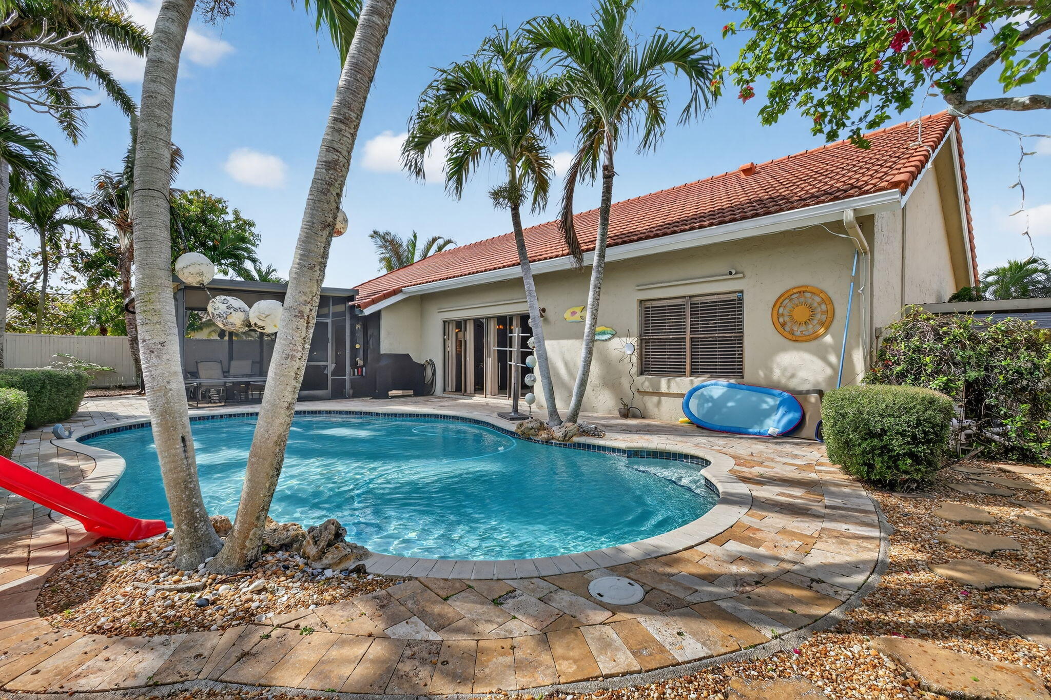 5875 Sun Pointe Circle Boynton Beach, FL 33437 - Photo 33 of 49 38-web-or-mls-F14A1179
