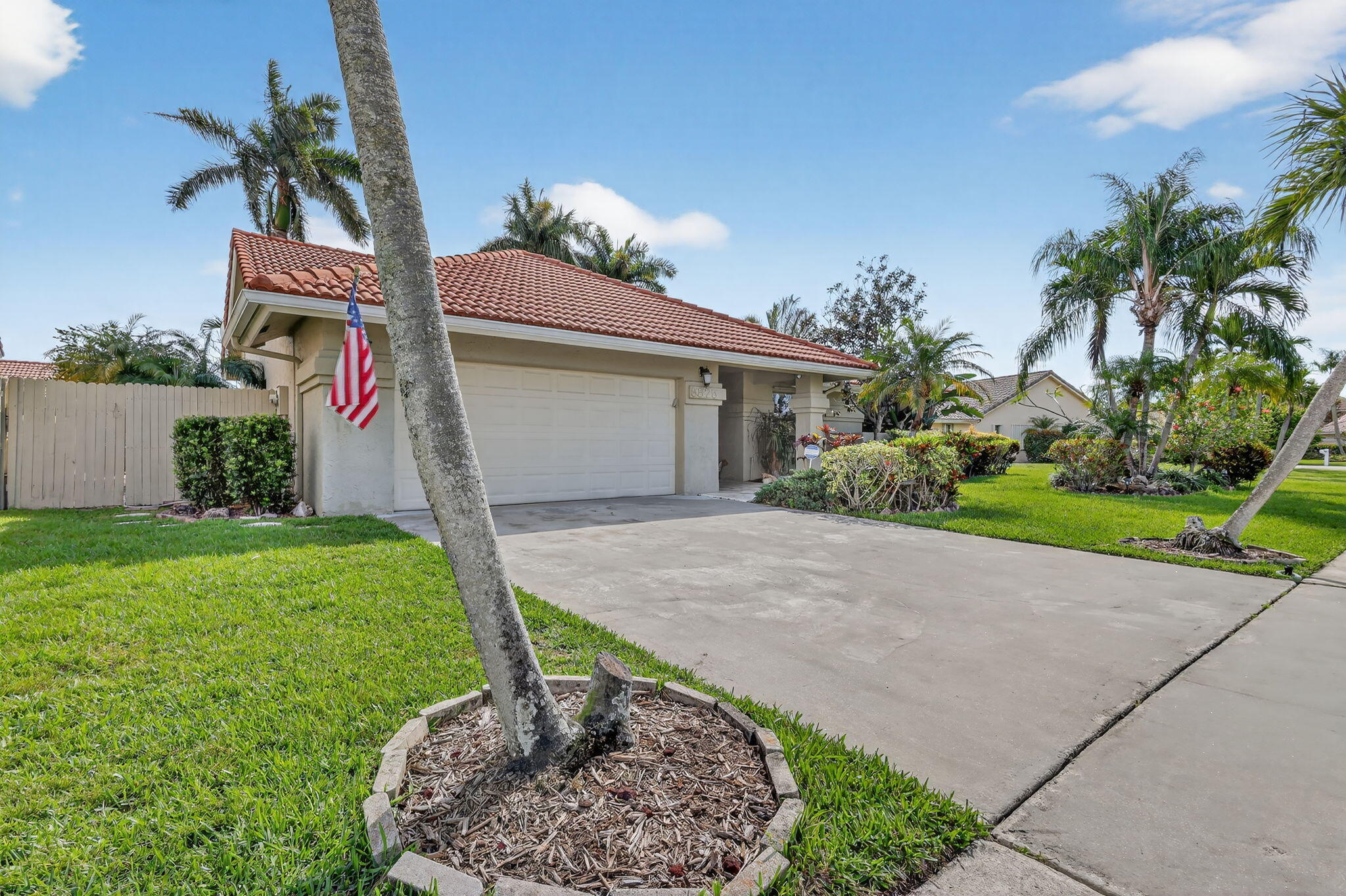 5875 Sun Pointe Circle Boynton Beach, FL 33437 - Photo 38 of 49 1-web-or-mls-F14A1214