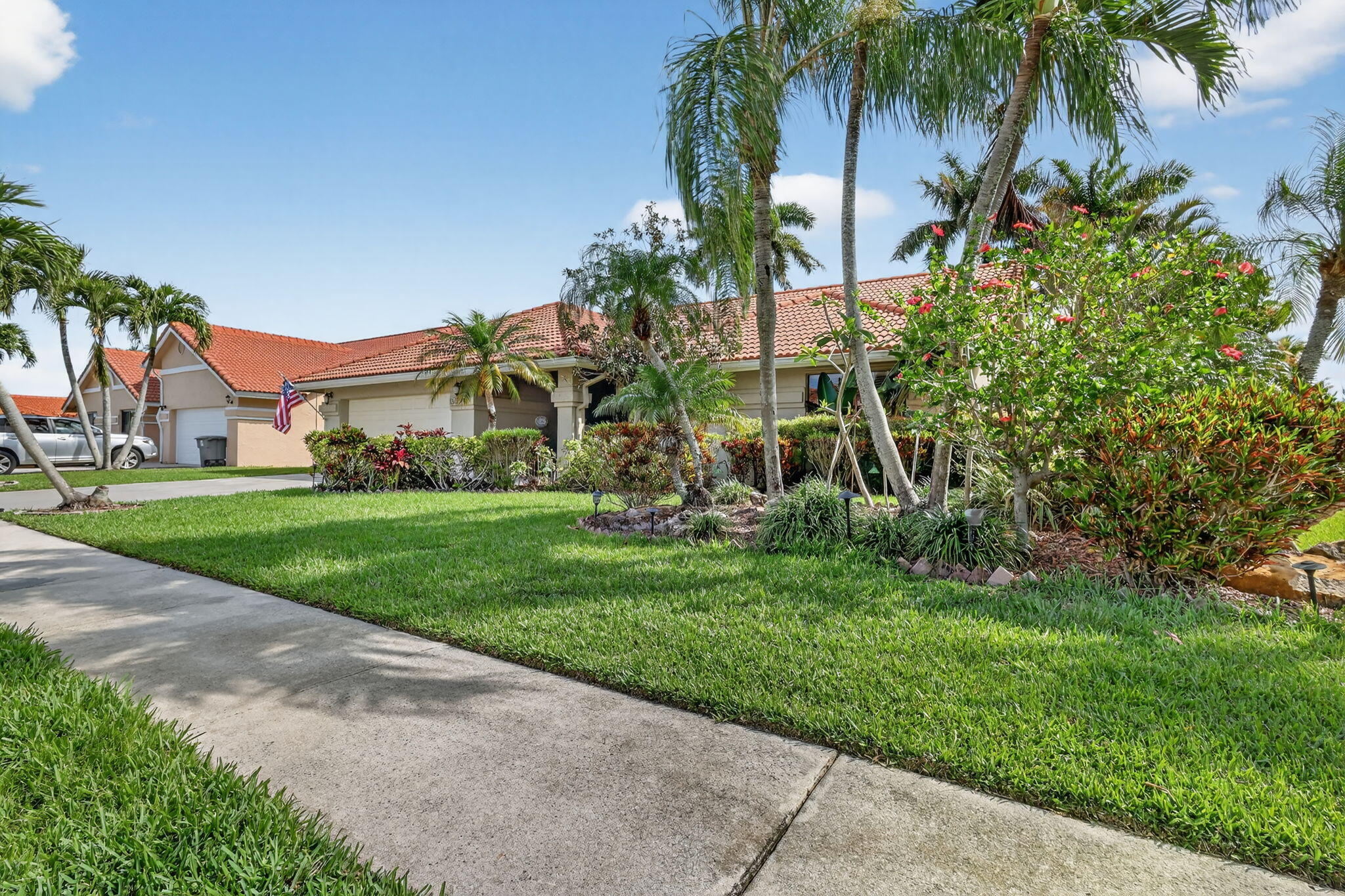 5875 Sun Pointe Circle Boynton Beach, FL 33437 - Photo 39 of 49 3-web-or-mls-F14A1230