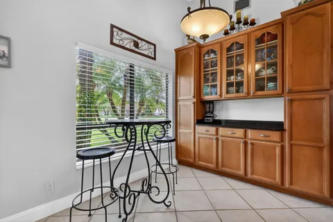 $569,900 | 5875 Sun Pointe Circle, Boynton Beach, FL 33437