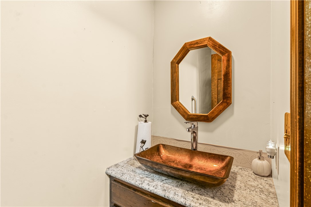 1739 Moorwood Drive Decatur, IL 62521 - Photo 18 of 29