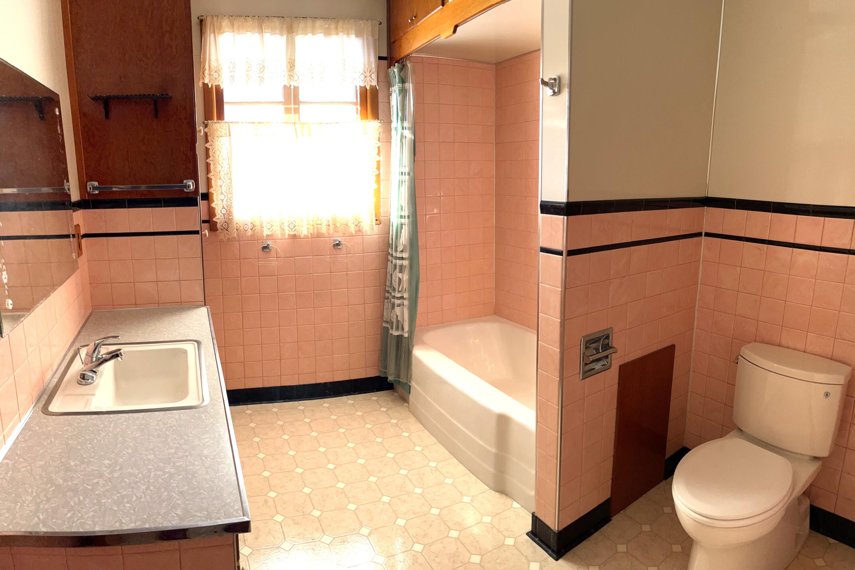 106 North Erie Street Three Rivers, MI 49093 - Photo 12 of 21 IMG_4508