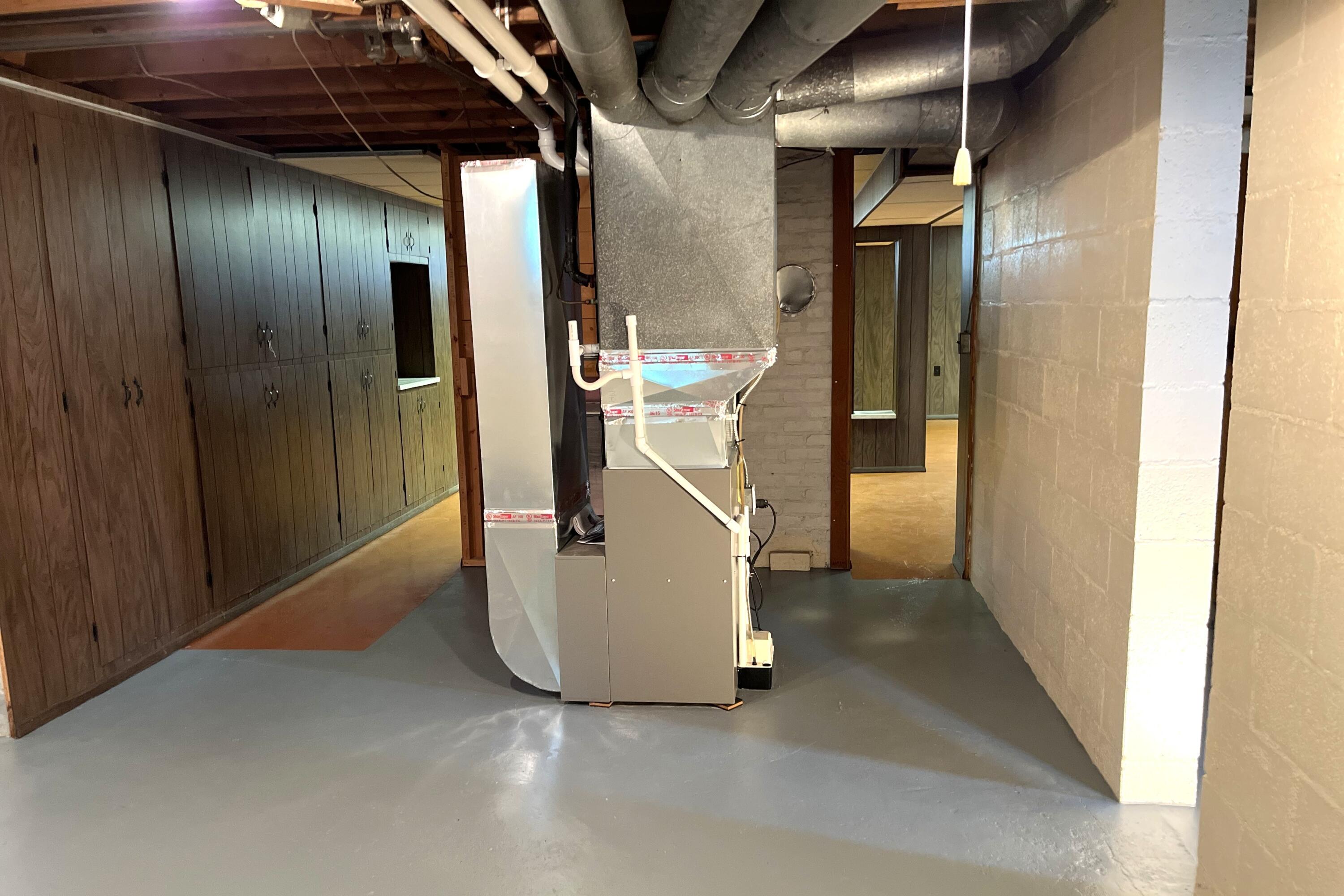 106 North Erie Street Three Rivers, MI 49093 - Photo 15 of 21 IMG_3843