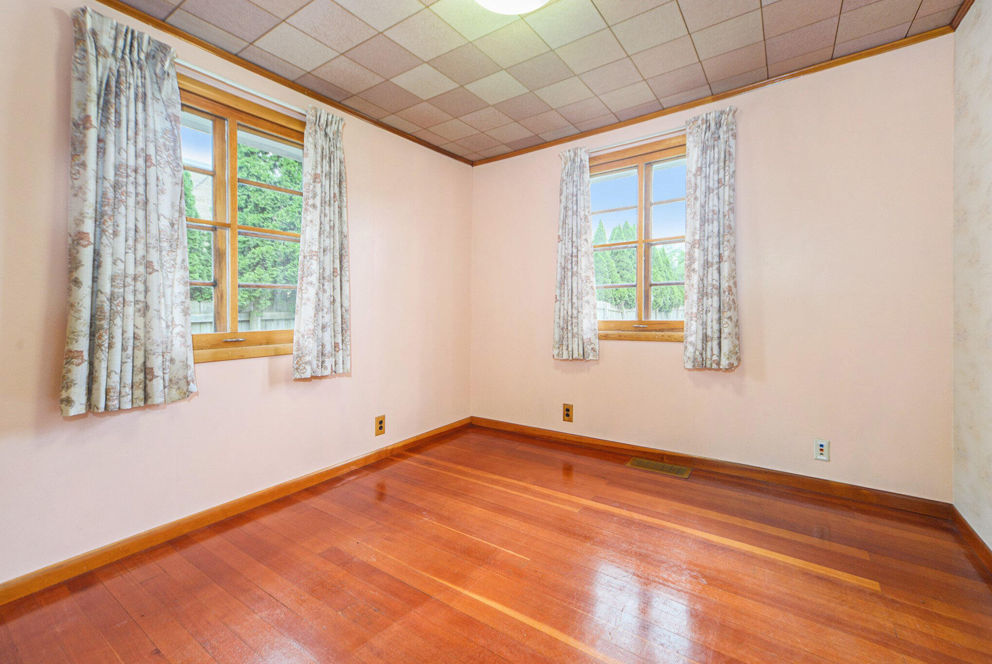 106 North Erie Street Three Rivers, MI 49093 - Photo 9 of 21 013_file_38