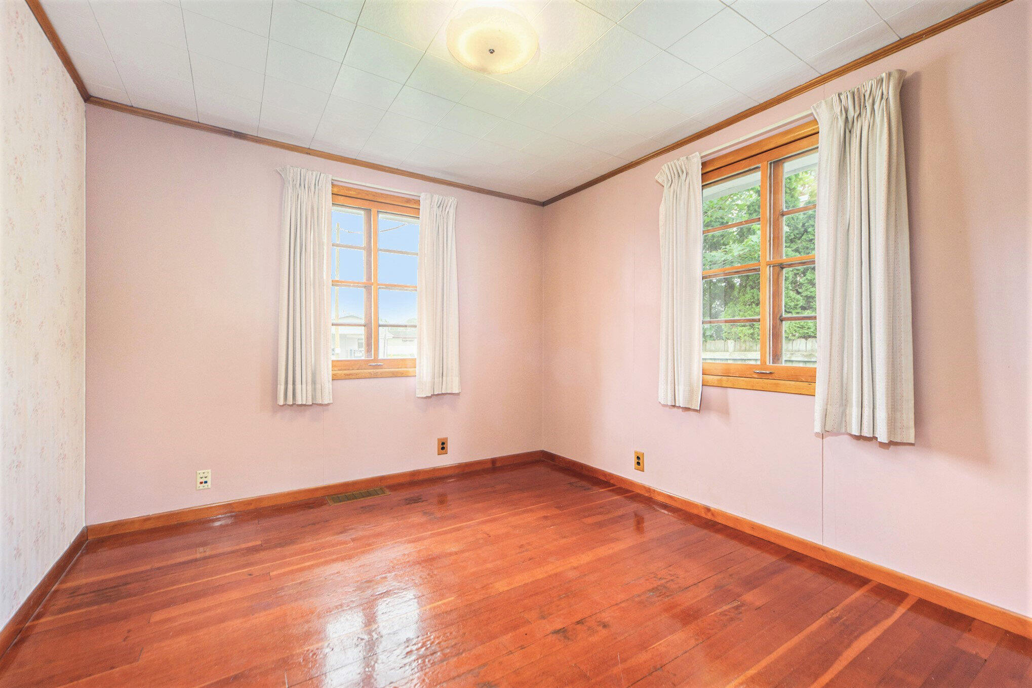 106 North Erie Street Three Rivers, MI 49093 - Photo 10 of 21 014_file_633