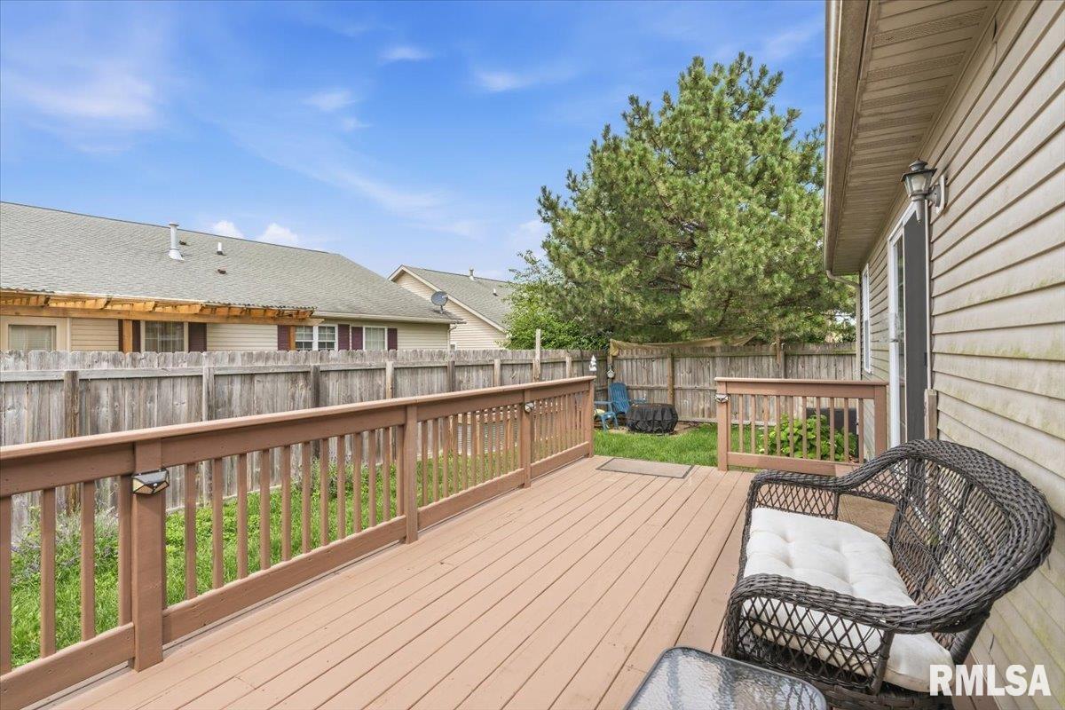 2919 Meadowbrook Road, Unit 22 Springfield, IL 62711 - Photo 23 of 25