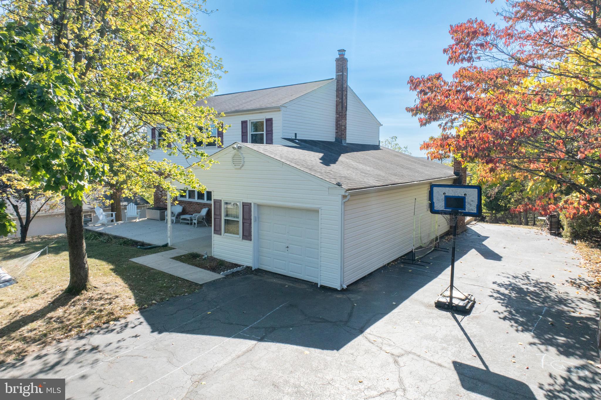 3018 Appledale Road Audubon, PA 19403 - Photo 3 of 46