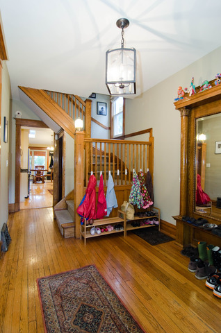 4142 North Harding Avenue Chicago, IL 60618 - Photo 4 of 25