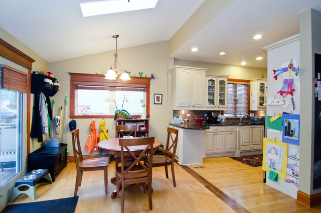 4142 North Harding Avenue Chicago, IL 60618 - Photo 9 of 25
