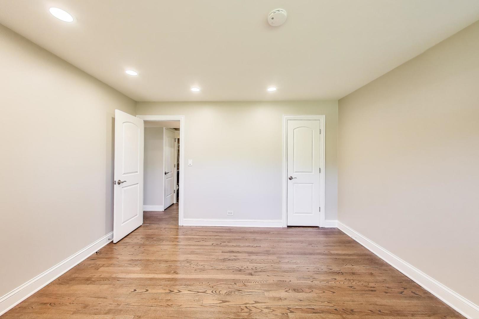 600 Long Road Glenview, IL 60025 - Photo 13 of 33 a view of an empty room